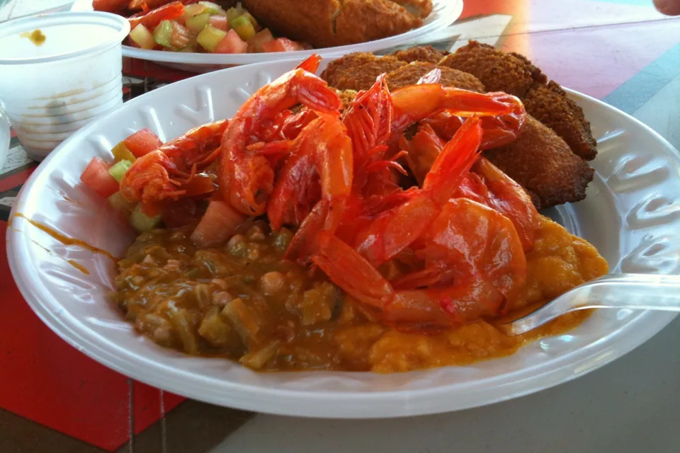 Acarajé com camarão, vatapá e caruru, em foto de arquivo de Ben Tavener (CC BY 2.0). A imagem é ilustrativa e não mostra o evento.